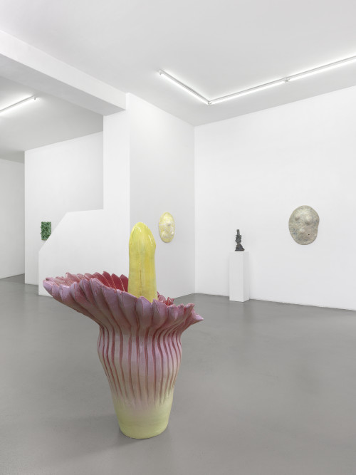 Mai-Thu Perret