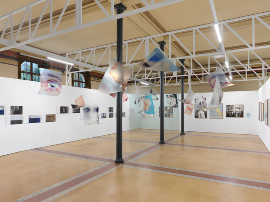 Installation view, Mobilités, Enquêtes photographiques genevoises, Bibliothèque de Genève, Centre de la photographie Genève, 2025-2026. Photo credit: Annik Wetter
