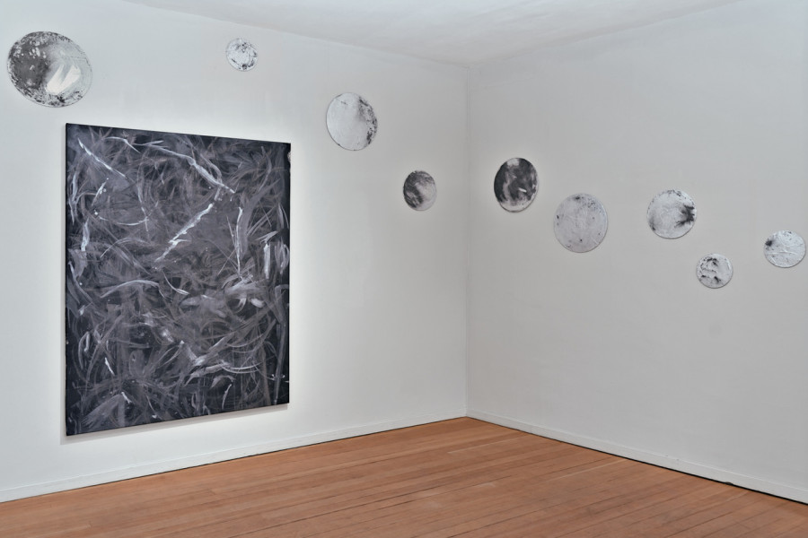 Exhibition view, Peppi Bottrop, MoonGoons, Galerie Knoell, 2023.  © Courtesy of the artist and Meyer Riegger Berlin / Karlsruhe / Basel. Photo: Nicolás Sarmiento