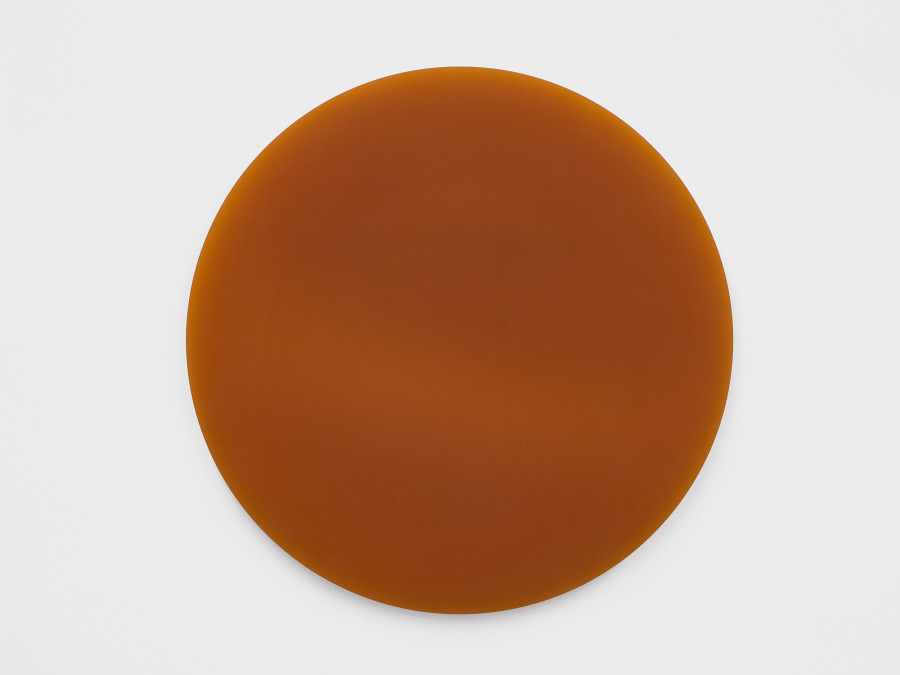 Kaspar Müller, Circle, orange, frozen pizza, 2024, Colored resin panel, scent, 95 x 95 x 2 cm