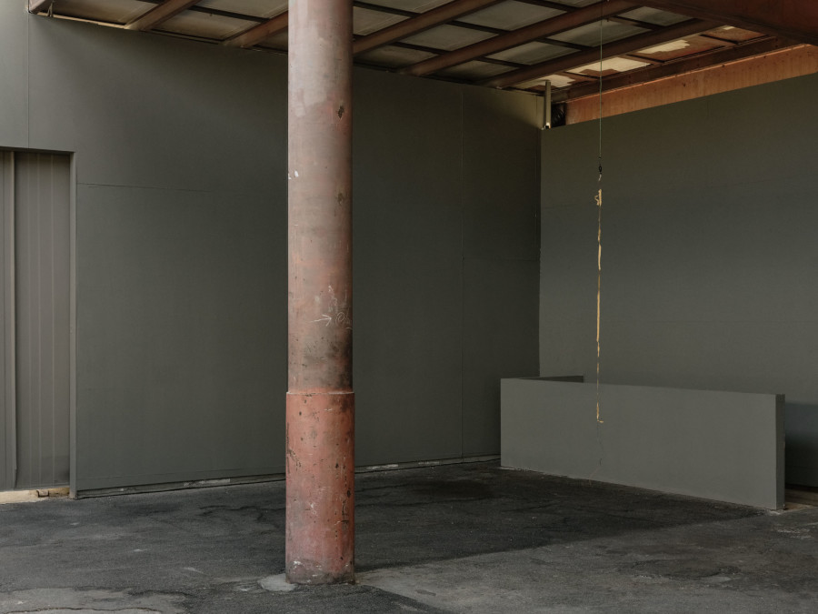 Eric Hattan – Weisse Spinnen, Installation view, 2023, Kunsthalle Arbon, Photo: Ladina Bischof