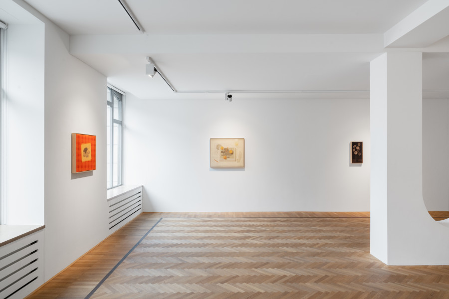 Installation view of Johnny Izatt-Lowry, 'In, and just outside of', 2024, Galerie Fabian Lang, Zürich. Credit: Courtesy of the artist and Galerie Fabian Lang. Copyright: © Fabian Lang