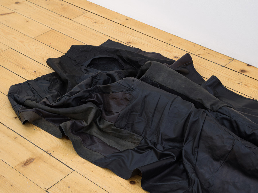 Solomon Garçon, Crypt (2026), detail view, Passages, Kunsthalle Friart Fribourg, 2026. Photo: Cedric Mussano