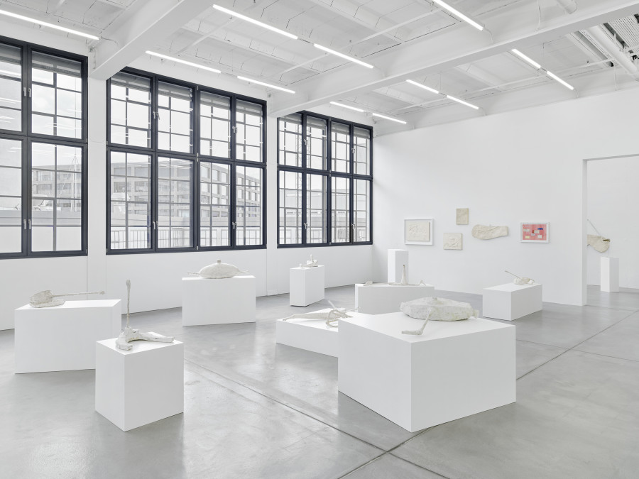 Installation view, Franz West, Die frühen Werke / Early Works, Galerie Eva Presenhuber, Maag Areal, Zurich, 2025. © Archiv Franz West © Estate Franz West. Courtesy the artist and Galerie Eva Presenhuber, Zurich / Vienna. Photo: Stefan Altenburger Photography, Zürich