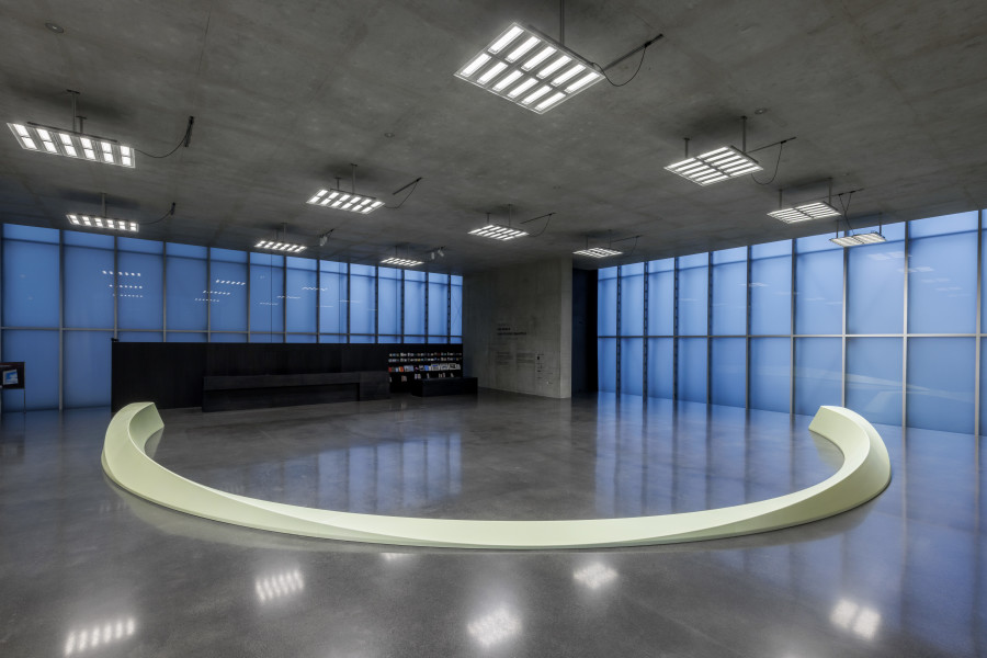 Koo Jeong A, Land of Ousss [Gravitta], Exhibition view ground floor Kunsthaus Bregenz, 2026. [ GRAVITTA ], 2025. Photo: Markus Tretter. © KOO JEONG A, Kunsthaus Bregenz. Courtesy of the artist