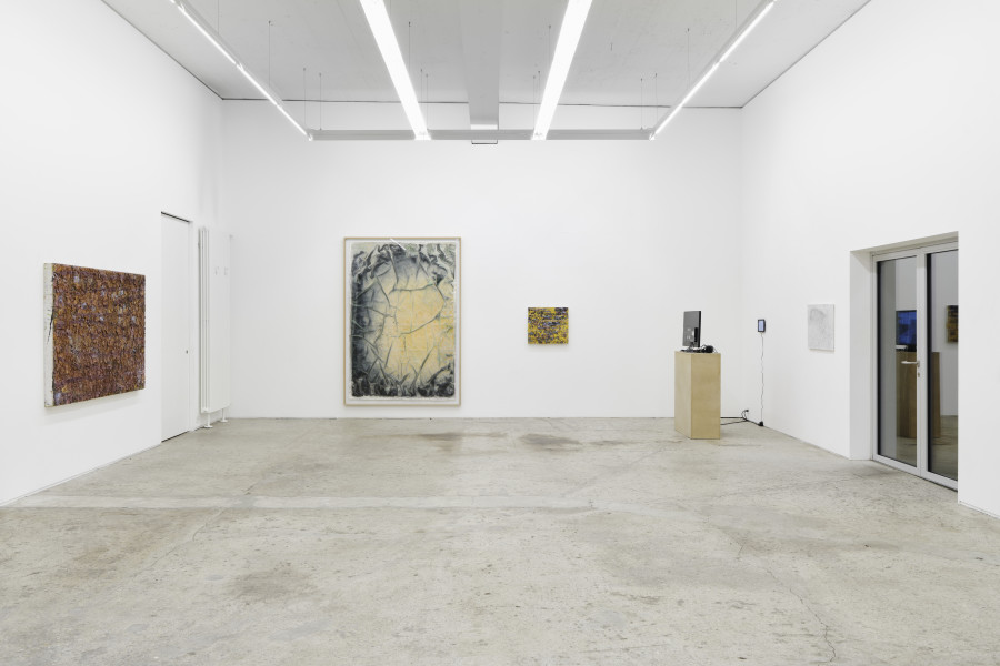 Exhibition view, Patrick Rohner, Batagaika Megaslump, Galerie Mark Müller, Zürich, 2025. Photo credit: Conradin Frei & Galerie Mark Müller, Zürich.
