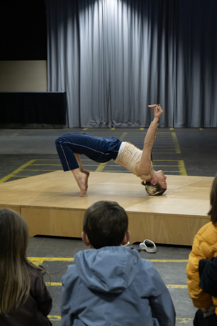 Marie Jeger, 2024, Gepäckausgabe, Glarus, Photos: Marco Russo