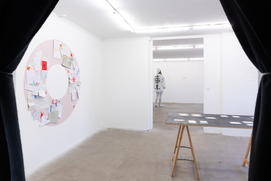 Exhibition view, Mix, Saehan Parc and Thilda Bourqui, Halmet, Zürich, 2026. Photo credit: WALENTINA