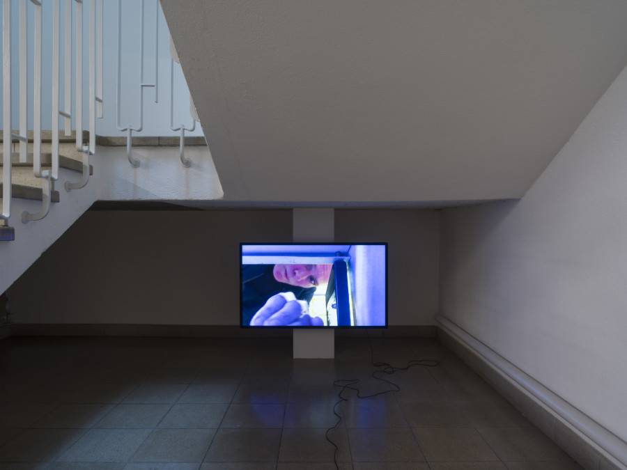 Tourism, Kunsthaus Glarus, 2021, installation view. Nina Könnemann, Video is a Box, 2019, Single-channel video on monitor (color, sound), 12:20 min, Courtesy the artist and Deborah Schamoni, Munich. Photo: CE