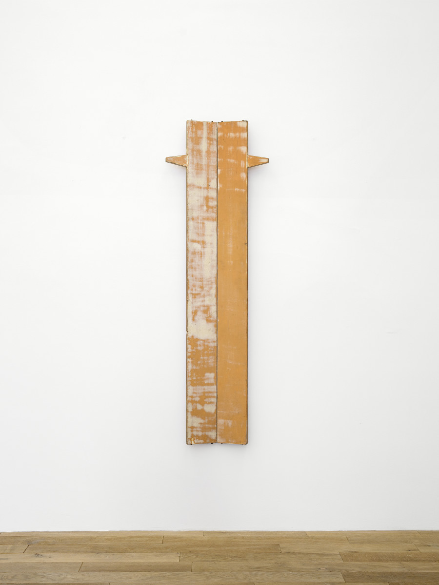 Bernhard Schobinger, Untitled, 1984–1985, Wood, paint, steel, 191 x 60 x 10 cm 
