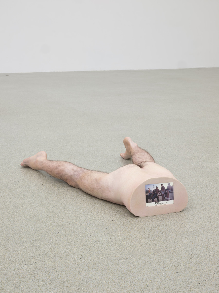 Jean-Charles de Quillacq, «Daddy is Home», exhibition view KBCB, 2025; photo: Sebastian Verdon