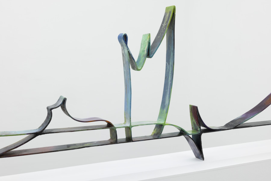 Héloïse Chassepot, London skyline, in real flesh, Metal, oil paint, vanish, 16 1/8 × 116 17/32 × 1 9/16, 41 × 296 x 4 cm, unique, 2025. KALI Gallery, Luzern, 2025. Credit photo: Liv Burkhard