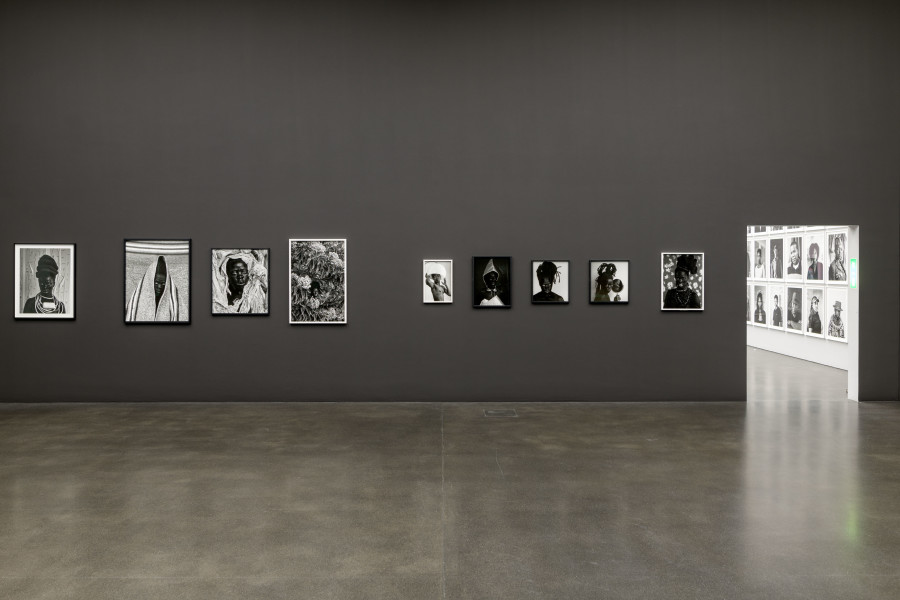 Zanele Muholi, Ausstellungsansicht Kunstmuseum Luzern, 2023, Foto: Marc Latzel