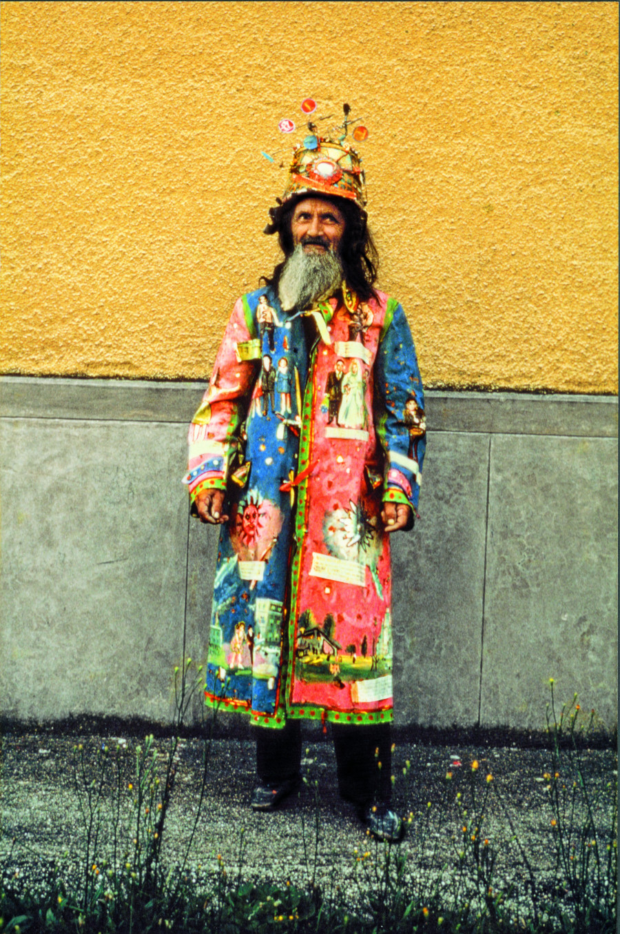 Giovanni Battista Podestà wearing his coat, Laveno, circa 1970, archives of the Fabuloserie, Alain Bourbonnais