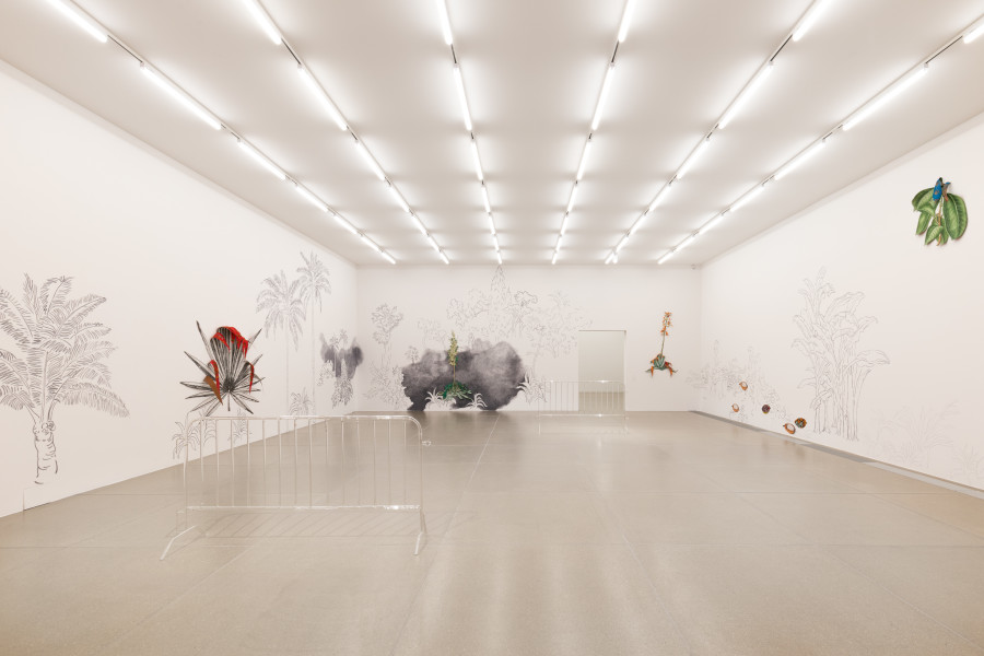 Installationsansicht Ishita Chakraborty, Manor Kunstpreis 2024, 24.5. –24.8.2025, Aargauer Kunsthaus. Ishita Chakraborty, Beetween the Land and Sea I + II, 2025, O bastante!, 2025. © Ishita Chakraborty. Foto: Luca Klett, Zürich