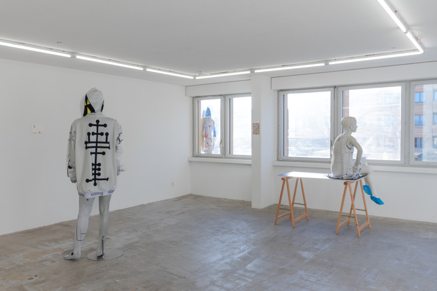 Exhibition view, Mix, Saehan Parc and Thilda Bourqui, Halmet, Zürich, 2026. Photo credit: WALENTINA