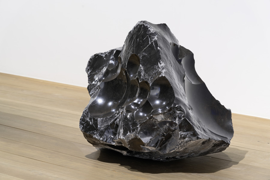 Julian Charrière, Thickens, pools, flows, rushes, slows, 2021, obsidian block, 70 x 72 x 95 cm