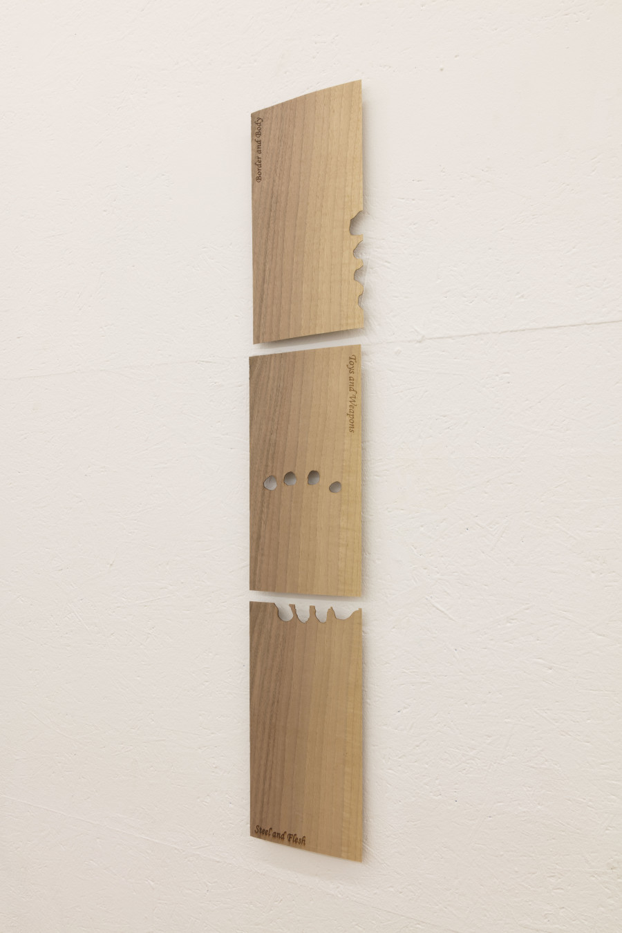 Exhibition view, Kay Yoon – PLAY, TOUCH, GRIP, sic! Elephanthouse, 2021. Photo credit: Andri Stadler