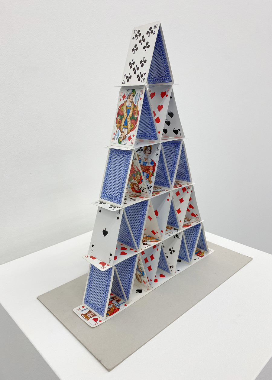 Hans-Peter Feldmann, Kartenhaus, 1990s, Playing cards, cardboard, glitter, 44 x 39.5 x 21 cm