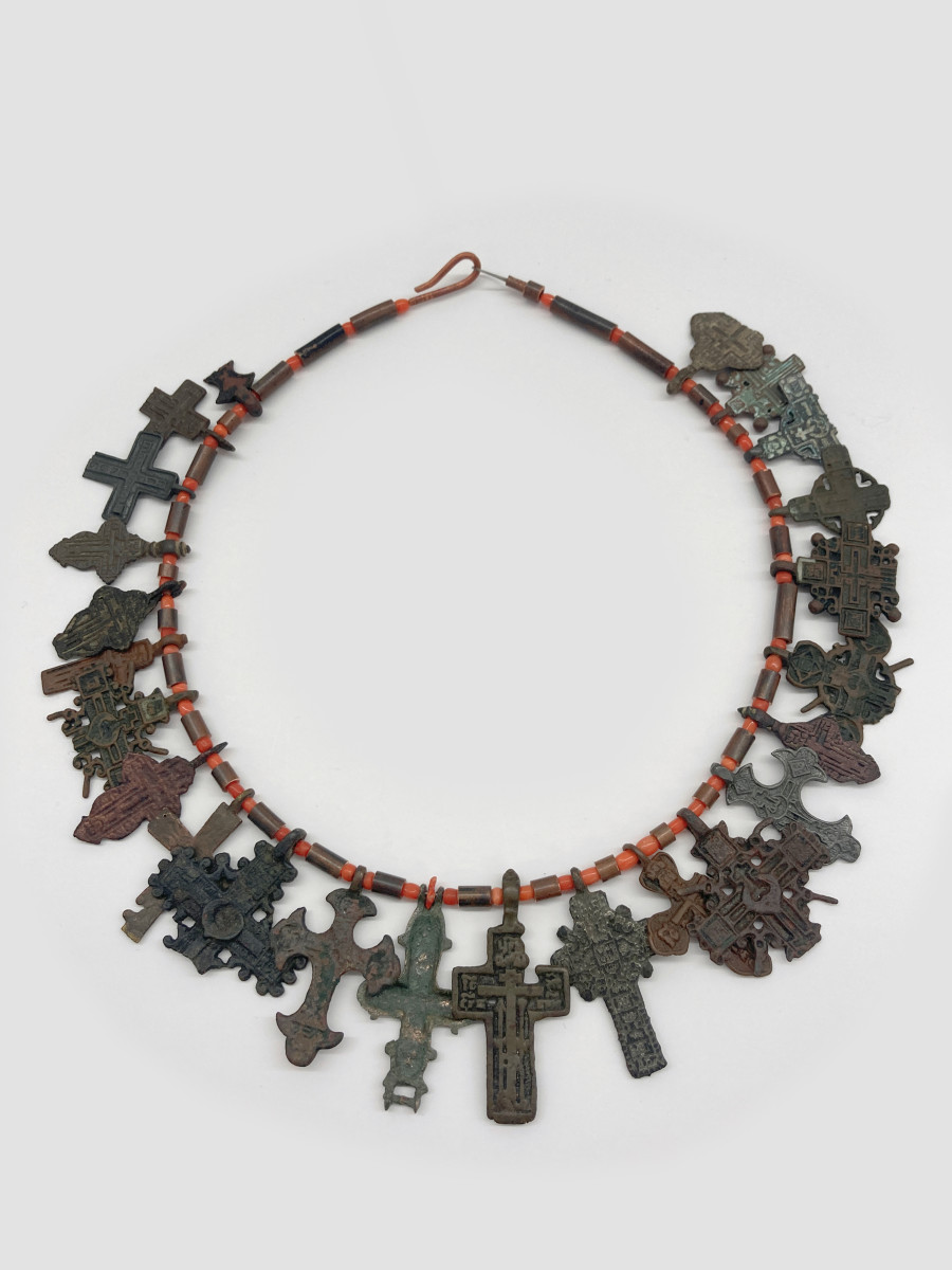 Bernhard Schobinger, Eastern Crosses, 2023, Necklace made of antique crosses found in the Kievan Rus, bronze, copper, red corals, stainless steel wire, 22.5 x 19.5 x 0.5 cm, Neckline 56 cm