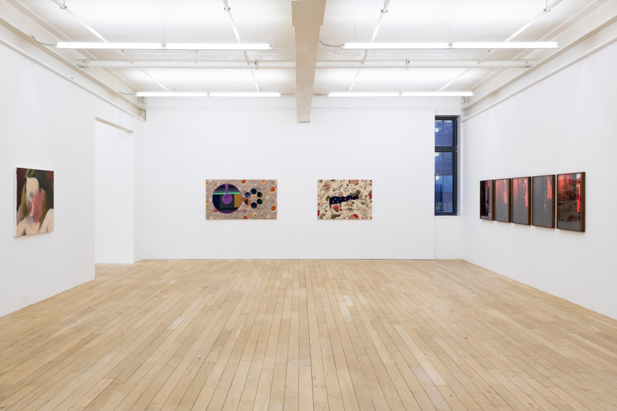 Installation view, Shifting, Galerie Peter Kilchmann, 2025.