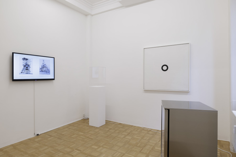 Installation view, Great Works, Galerie Oskar Weiss, 2025. Photo credit: Gina Folly