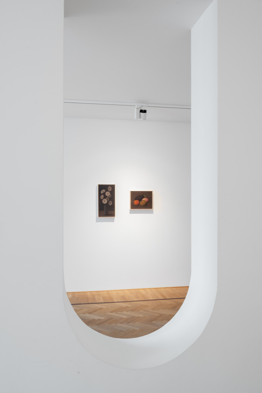 Installation view of Johnny Izatt-Lowry, 'In, and just outside of', 2024, Galerie Fabian Lang, Zürich. Credit: Courtesy of the artist and Galerie Fabian Lang. Copyright: © Fabian Lang