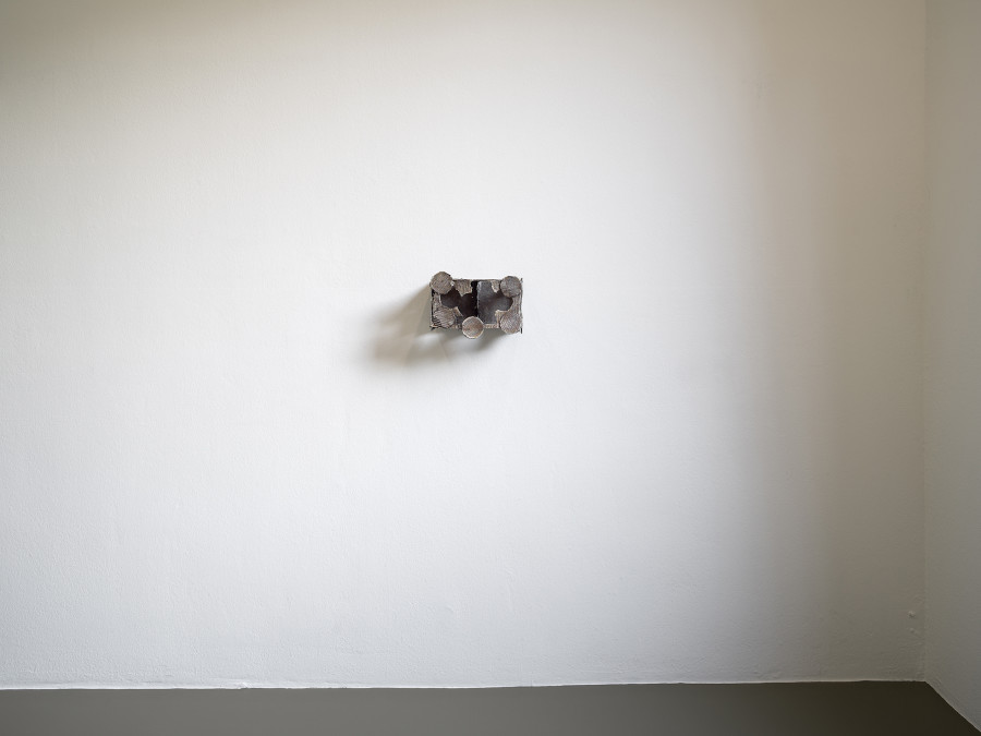 Matthew Peers, Untitled (2023), installation view, Passages, Kunsthalle Friart Fribourg, 2026. Photo: Cedric Mussano