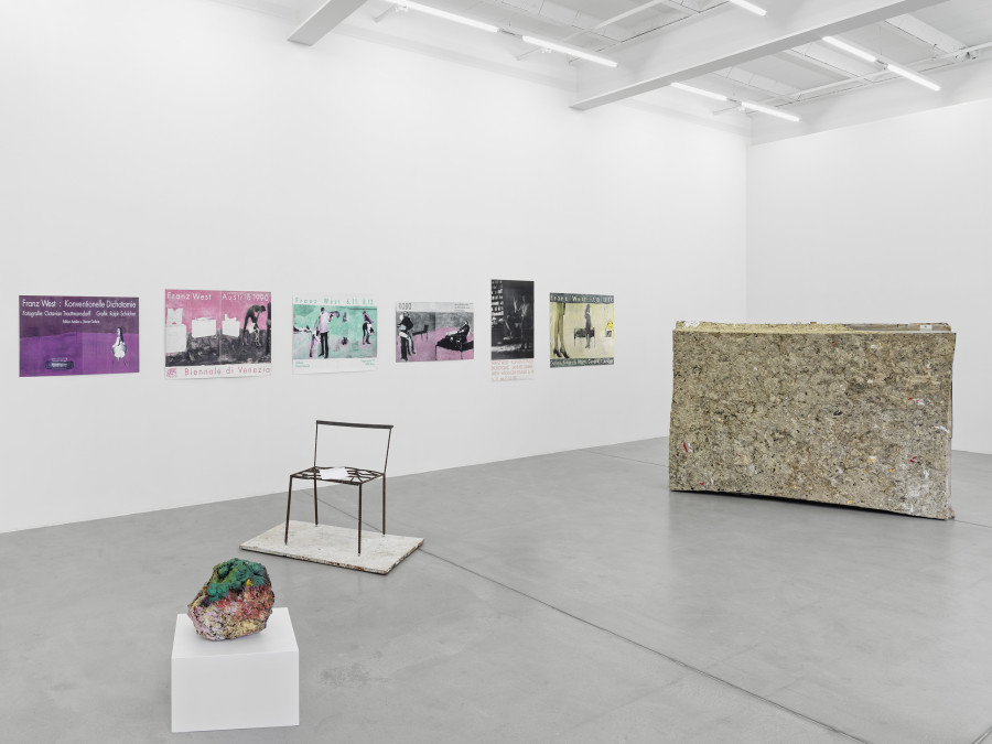 Installation view, Franz West, Die frühen Werke / Early Works, Galerie Eva Presenhuber, Maag Areal, Zurich, 2025. © Archiv Franz West © Estate Franz West. Courtesy the artist and Galerie Eva Presenhuber, Zurich / Vienna. Photo: Stefan Altenburger Photography, Zürich