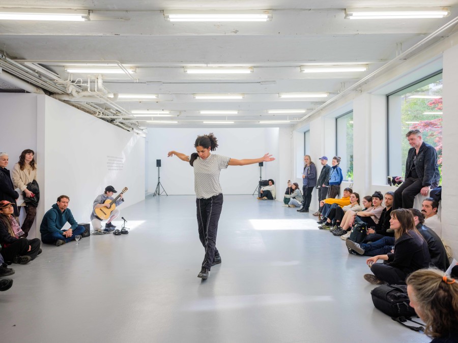 Interstices, performances, Juliette Uzor w/ Axelle Stiefel, (ah ah ah) (CAN). CAN Centre d’art Neuchâtel, 2024. Photography: Sebastian Verdon / all images copyright and courtesy of the artists and CAN Centre d’art Neuchâtel.