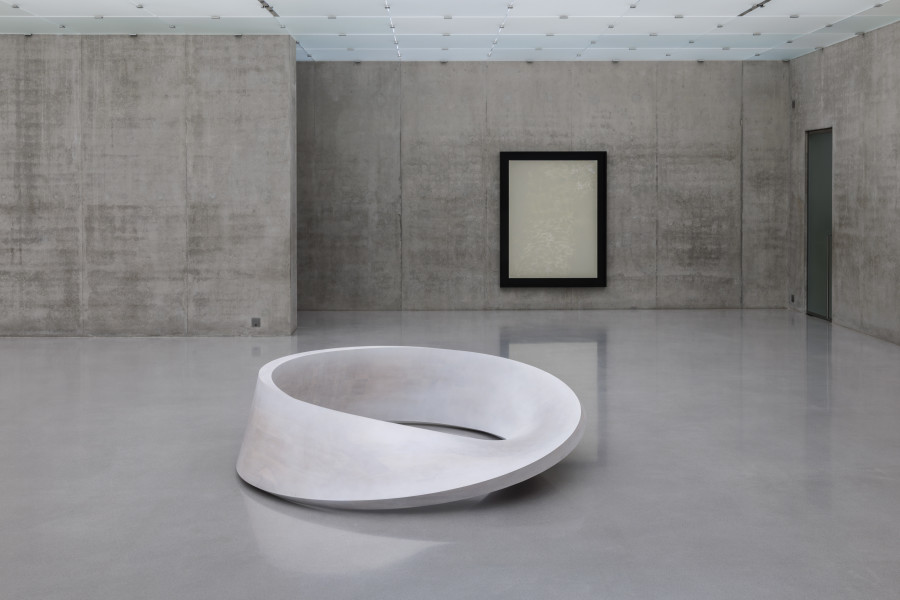 Koo Jeong A, Land of Ousss [Gravitta], Exhibition view first floor Kunsthaus Bregenz, 2026. Photo: Markus Tretter. © KOO JEONG A, Kunsthaus Bregenz. Courtesy of the artist