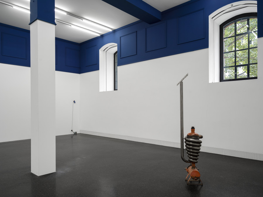 Installation view, Dozie Kanu, Galerie Francesca Pia, Zurich, 2022. Photo: Cedric Mussano
