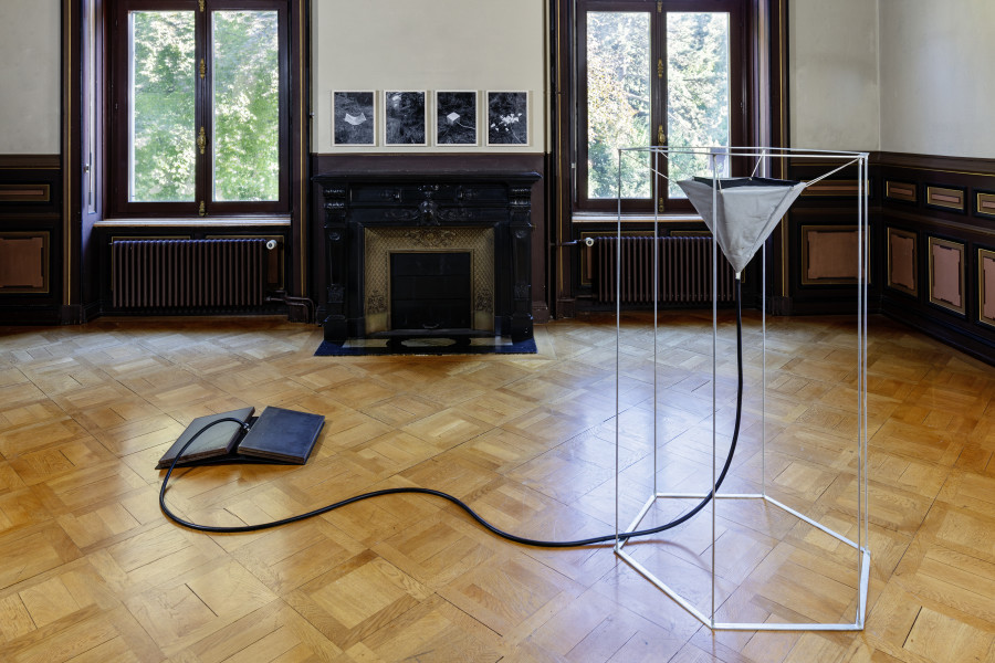 Roman Signer, Donation from the Ursula Hauser Collection, installation view Kirchhoferhaus, Kunstmuseum St. Gallen, Photo: Stefan Rohner