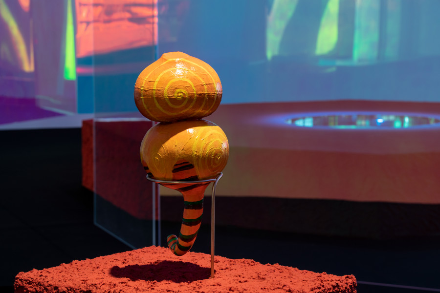 Evan Ifekoya, The Central Sun, 2022, Detail, 2-channel synchronized sound installation, speakers, wood, acrylic glass, styrodur, motor, painted gourd rattles, rubber skin pellet drum with cowrie shells, cork, carpet, photo: Lorenzo Pusterla, Courtesy the artist