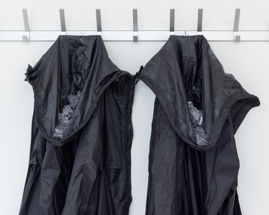 Exhibition view « BAZM »; Shirin Yousefi, BAZM (coat rack), 2024, detail, CALM – Centre d’Art La Meute, Lausanne, Switzerland, 2024 / Photo: Théo Dufloo / Courtesy of the artist and CALM – Centre d’Art La Meute.