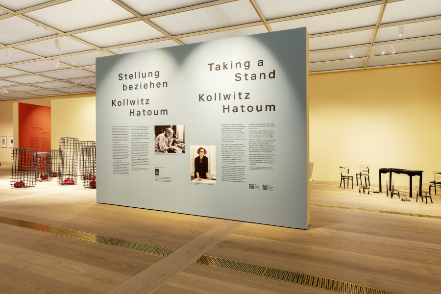 Exhibition view «Taking a Stand – Käthe Kollwitz. With interventions by Mona Hatoum», Kunsthaus Zürich, August 2023. Photo: Franca Candrian, Kunsthaus Zürich. Works Hatoum: © Mona Hatoum