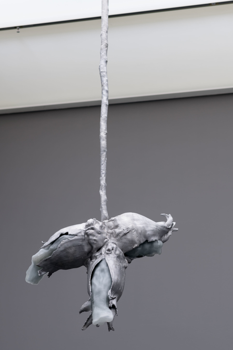 Davina Andrea Deplazes, Scorsa(s), 2024, Aluminium, Glas, Ausstellungsansicht Kunstmuseum Luzern, 2024, Courtesy of the artist, Foto: Marc Latzel