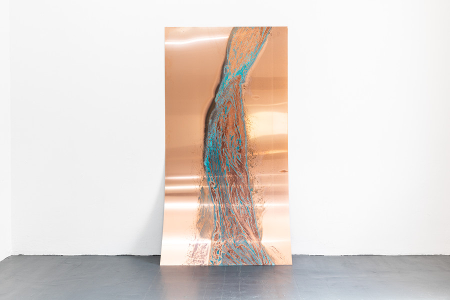 Una Szeemann, Die verschobene Verdichtung eines Schläfers II, (The Displaced Compression of a Sleeper II), 2018, oxidation on copper plate, 200 x 100 cm. Photo:Kilian Bannwart