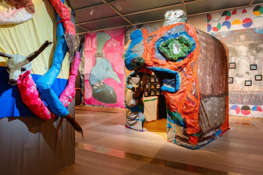 Monster Chetwynd, The Trompe l’oeil Cleavage. Installation view Kunsthaus Zürich, 2025. Photo: Franca Candrian, Kunsthaus Zürich, © Monster Chetwynd