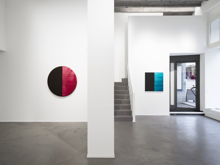 Installation view, Callum Innes - Between, Galerie Tschudi Zurich, 2023, Photo: Cedric Mussano, Courtesy of the artist and Galerie Tschudi.