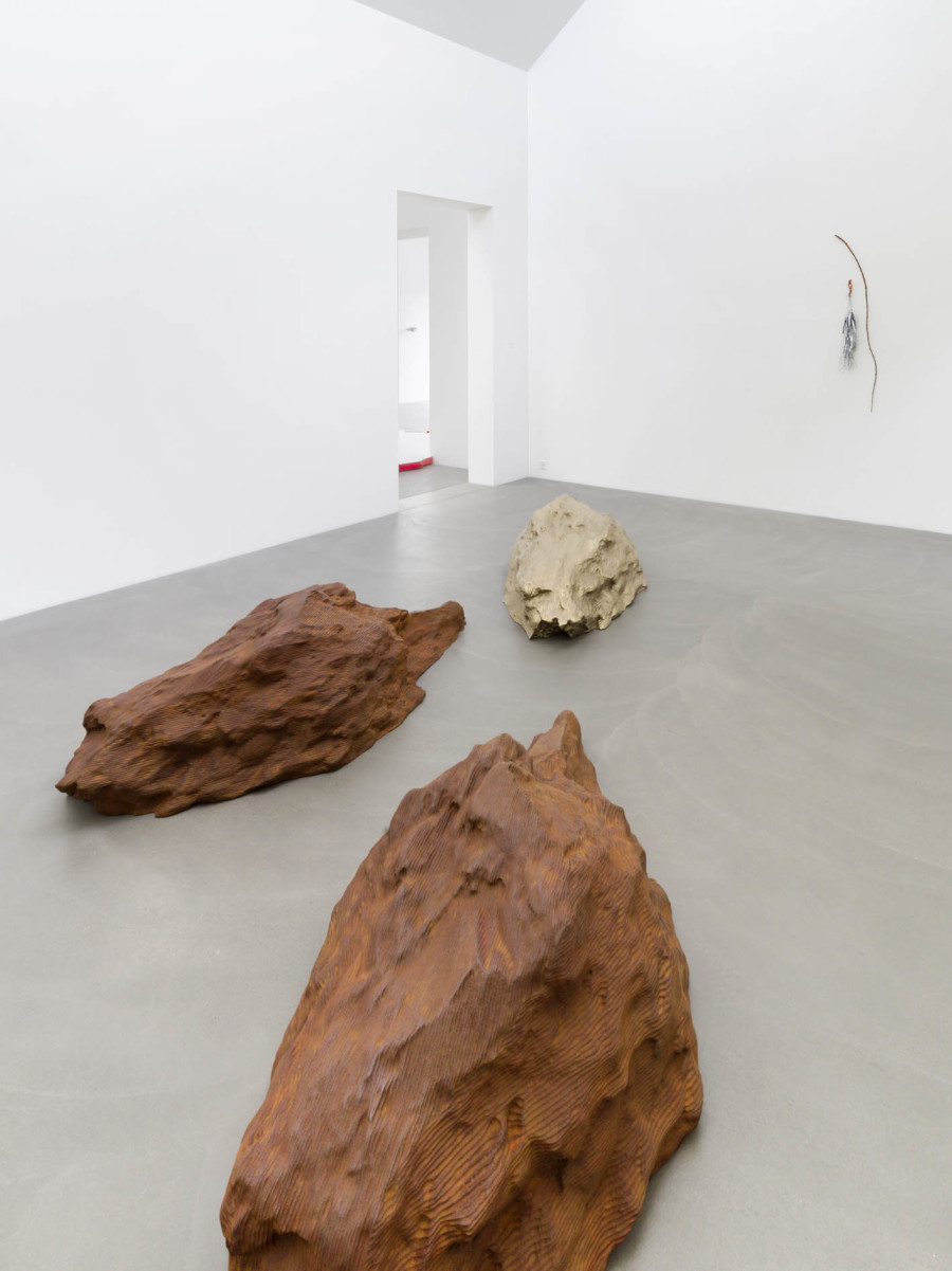 Exhibition view, Alice Channer, Heavy Metals / Silk Cut, Kunstmuseum Appenzell / Kunsthalle Appenzell, 2023. Photography: Roman März