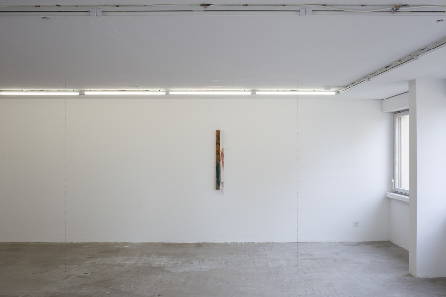 Exhibition view, Memory Mold, HAMLET, 2024. From left to right: Luca Büchler, Bracket (III), 2024, Brackets; Tamara Vepkhvadze, Untitled, 2024, wood, nailpolish, pigments, silicone tube, screw, nails, varnish; Luca Büchler, Bracket (II), 2024, paperclips. Photo by Leevi Toija