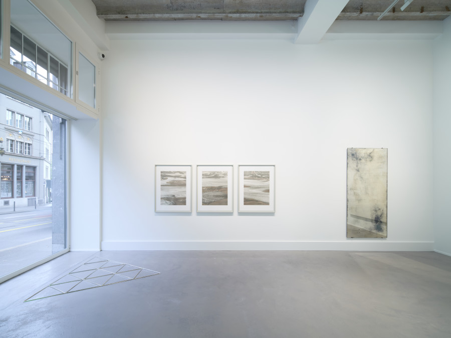Installation view, Line up, Galerie Tschudi Zürich, Courtesy the artists and Galerie Tschudi, Photo: Max Ehrengruber