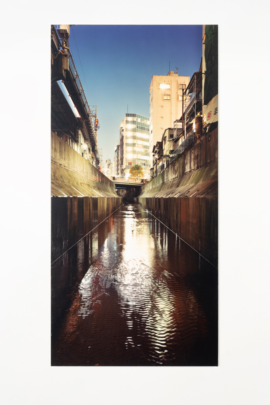 Naoya Hatakeyama, River Series, No. 6, 1993/1994, Edition 12/15, C-Print, signed, 54 x 26.5 cm