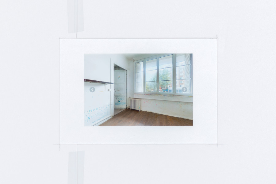 Gilles Jacot, Total excel, 2025, alu dibond advertising board, inkjet print on photopaper, paper, tape, 33 x 50 x 0.5cm
