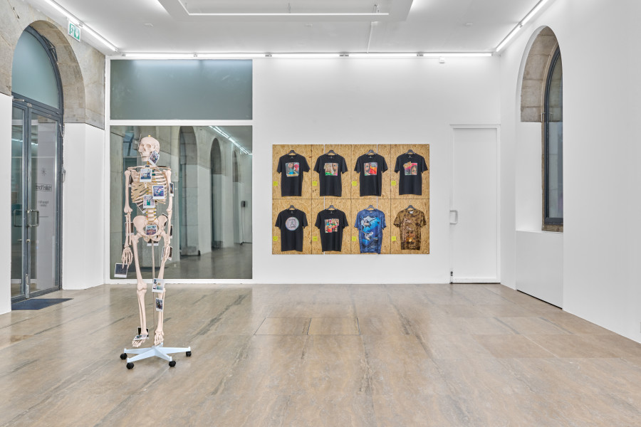 Exhibition view, Chris Lovasoa Kauffmann, Mammoth steps. One for Kevin, two for Lisa, Halle Nord, Geneva, 2025. Photo credit: © Thomas Maisonnasse / Halle Nord, 2025