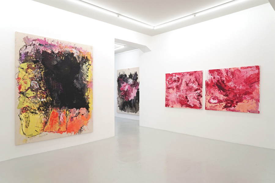 Exhibition view, Eleni Gkinosati, New Paintings, Lullin + Ferrari, 2024.