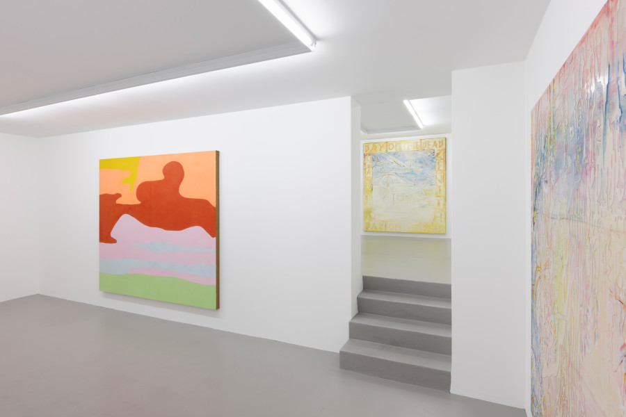 Installation view, Sophie Reinhold, Mercedes Benz, Galerie Philippzollinger, 2022. Photo credit: Conradin Frei