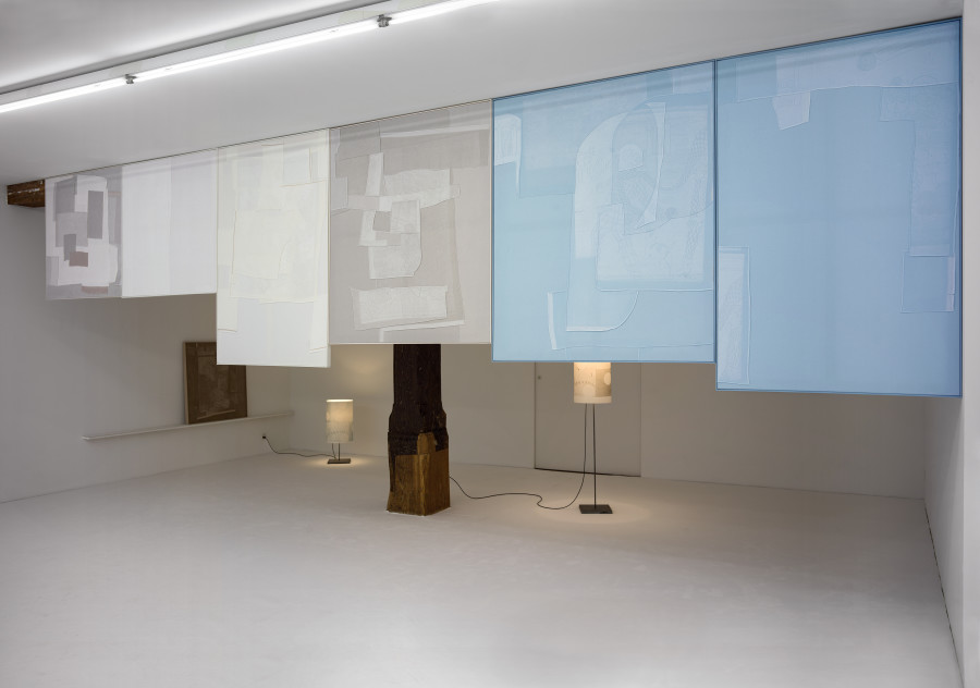 Cédric Eisenring, Fäustling, Installation View, 2024 / Photo: Cedric Mussano / Courtesy: The artist and Kirchgasse Gallery, Steckborn