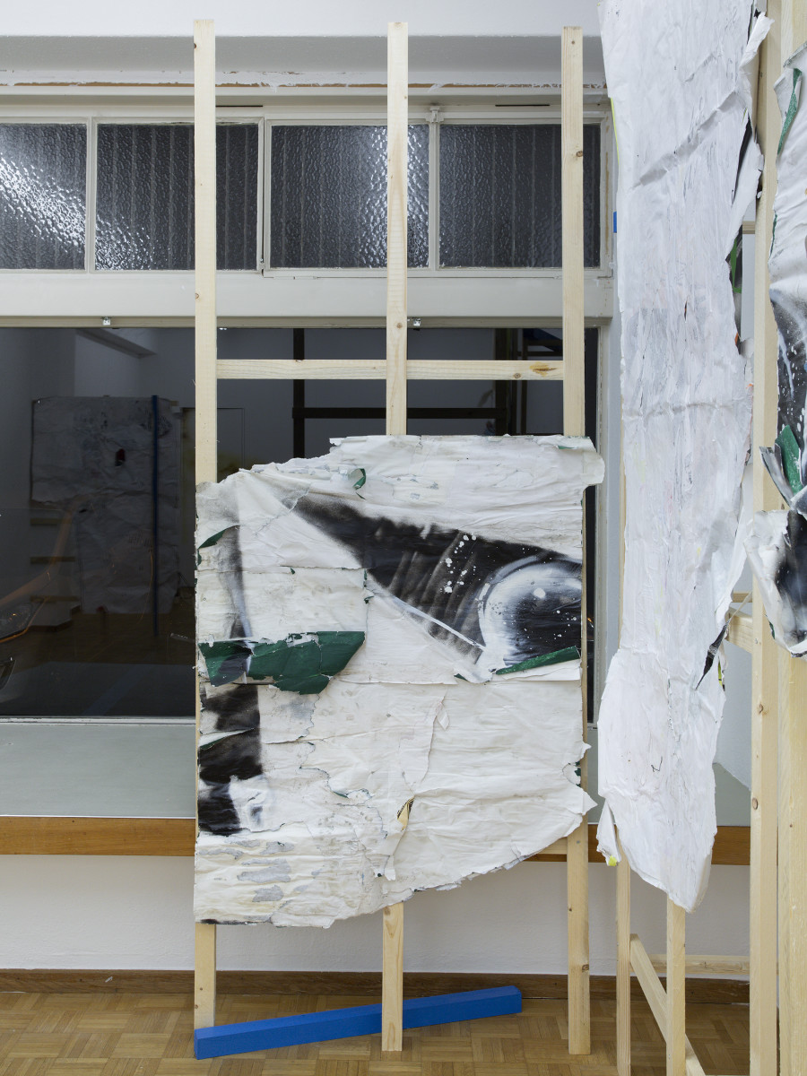 Amina Ross, Hold (3), 2022, Found paper advertisements, wheat paste, rainwater, screws, wood, acrylic latex paint, 250 x 92 x 40cm. Picture credit: Philipp Rupp/Julien Gremaud. Courtesy of the artist and Sentiment